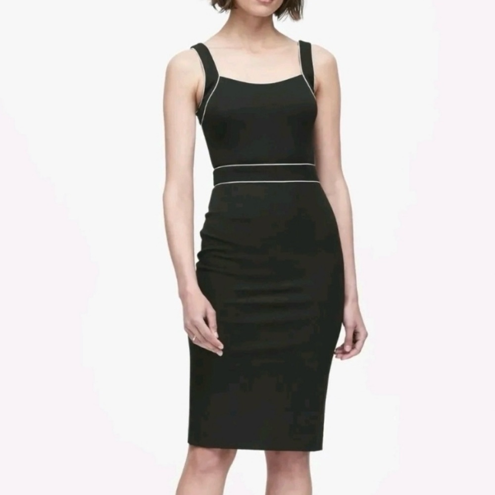 BANANA REPUBLIC 
BI-STRETCH SHEATH DRESS  Sz 0